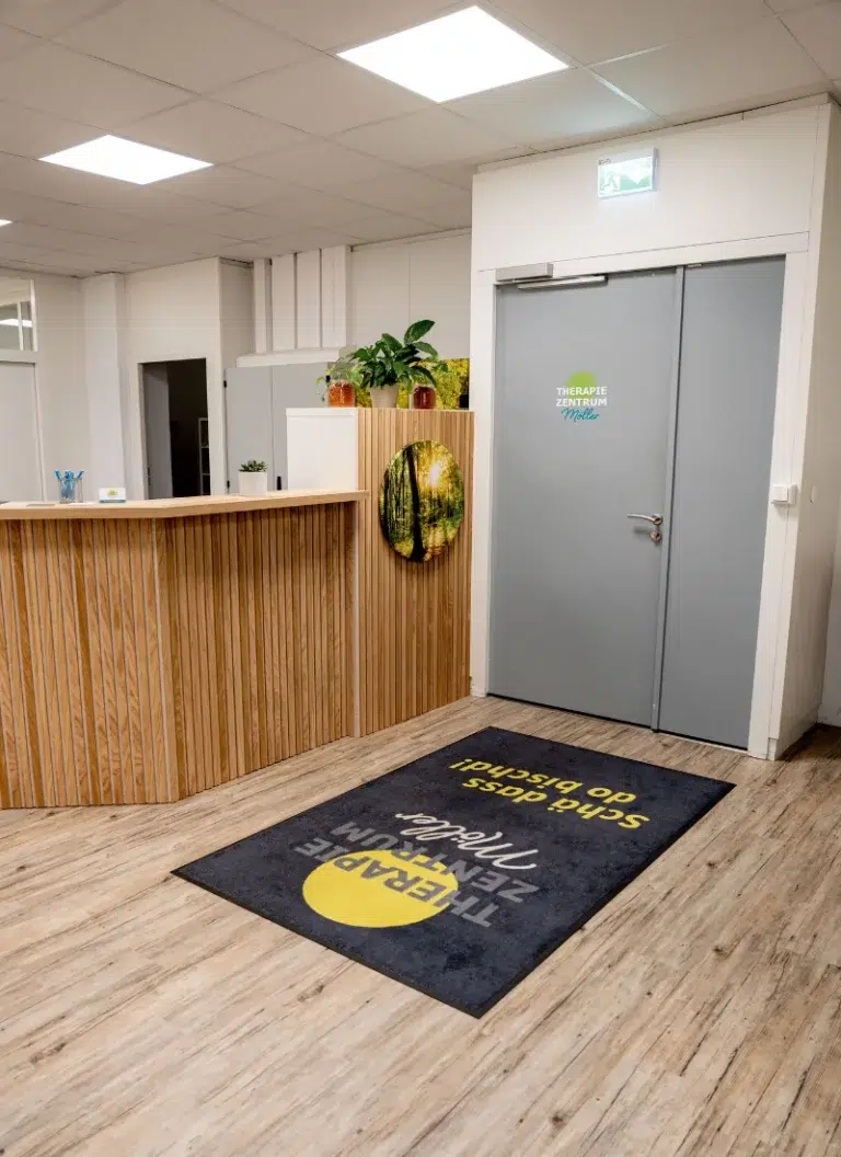 Empfangsbereich des Therapiezentrums Möller in Hagenbach